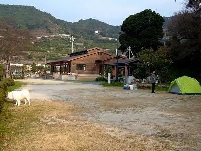潮井崎公園で犬とキャンプ